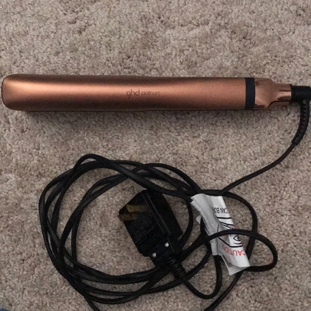 GHD Rose-gold hair straightener NEW